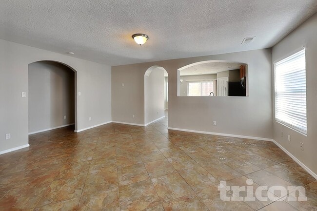 Foto del edificio - 2736 Wilder Loop Northeast