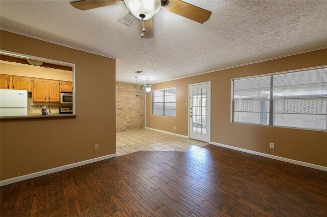 Foto del edificio - 20339 Fieldtree Dr