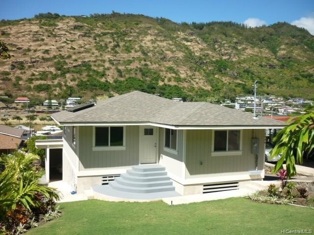 Primary Photo - 2046 10th Ave