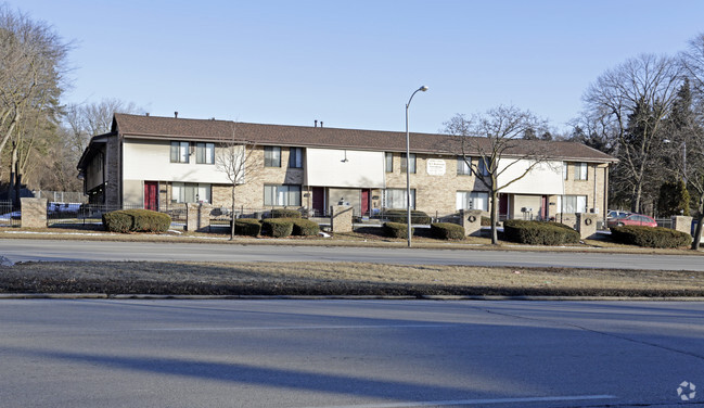 Foto del edificio - Good Hope Townhomes