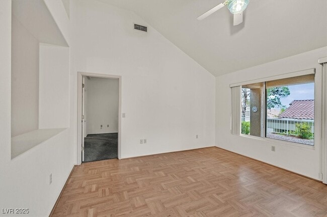 Foto del edificio - 2832 Dry Plains Dr