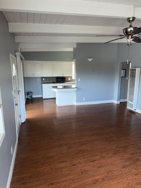 Foto del edificio - 1534 Manhattan Beach Blvd