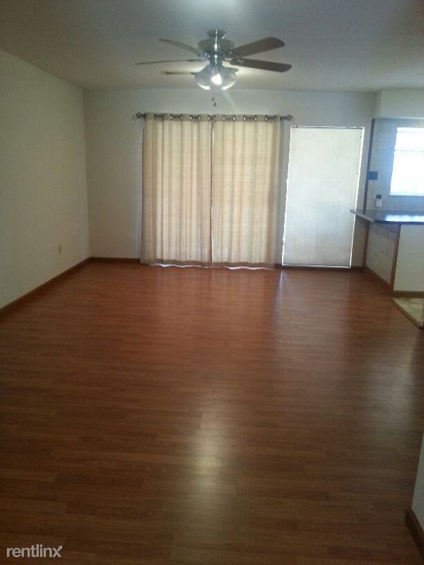 Foto del edificio - 364 Kaufman Rd