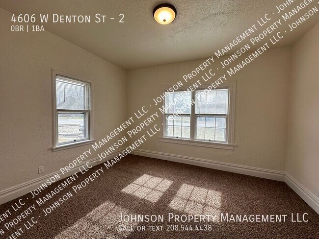 Foto del edificio - 4606 W Denton St