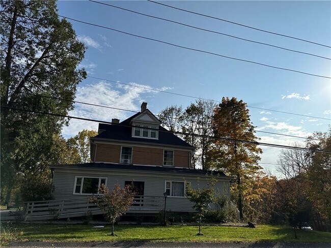 Foto del edificio - 4024 Ewalt Rd