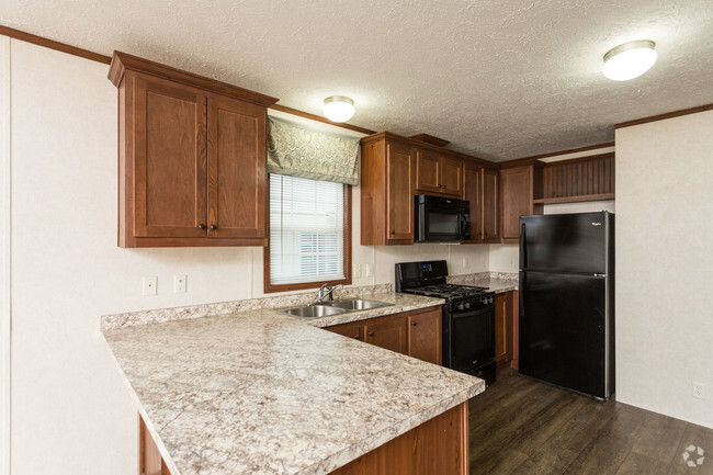 Interior Photo - Olmsted Falls