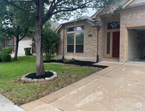 Building Photo - 11617 Glen Knoll Dr