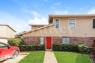Building Photo - 2240 Tarpley Rd