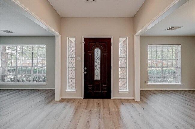 Foto del edificio - 7218 Glen Rosa Dr