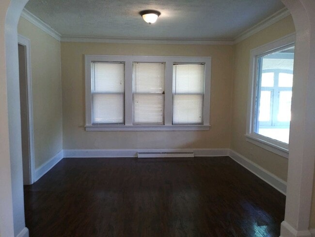 Foto del edificio - Fenced Yard. 2 bed home
