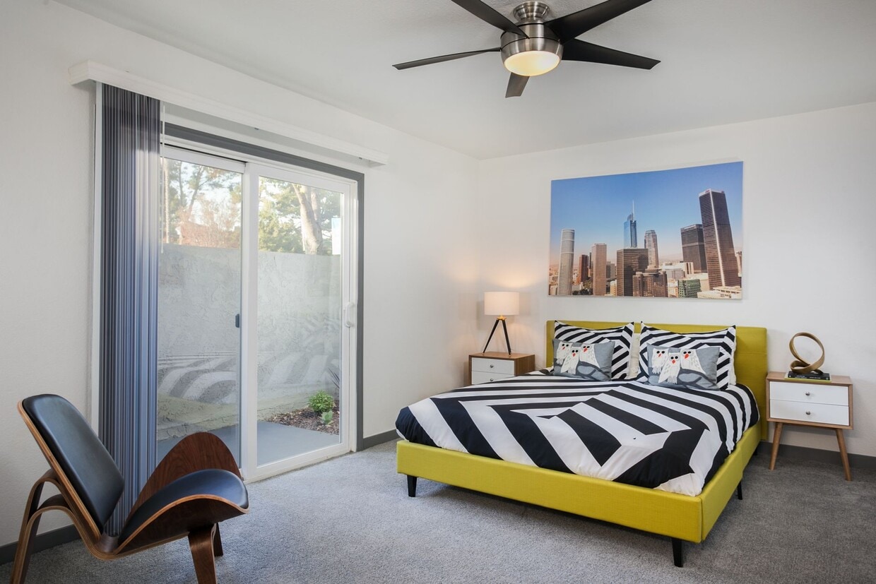 Foto principal - Uptown Fullerton