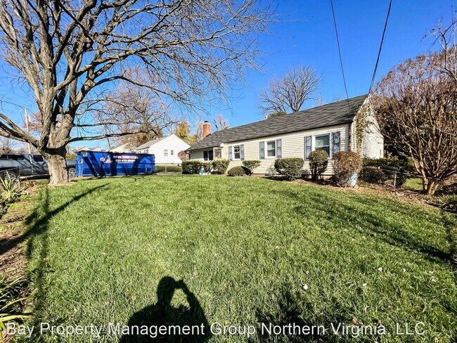 Building Photo - 2 br, 2 bath House - 1829 Anderson Rd