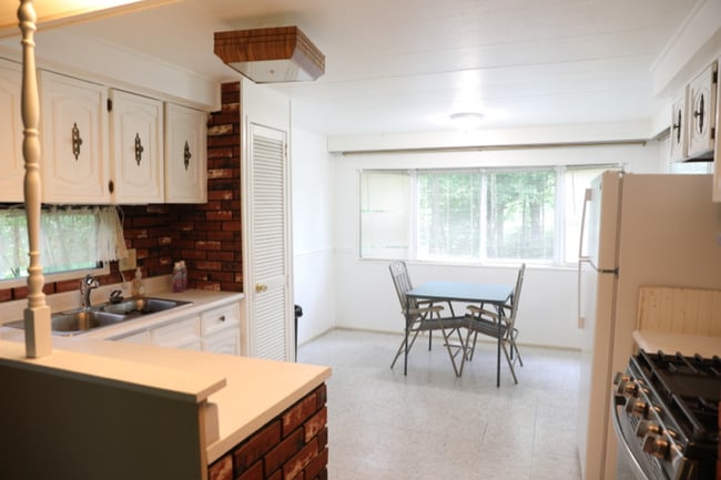 Building Photo - 155 Etna Rd