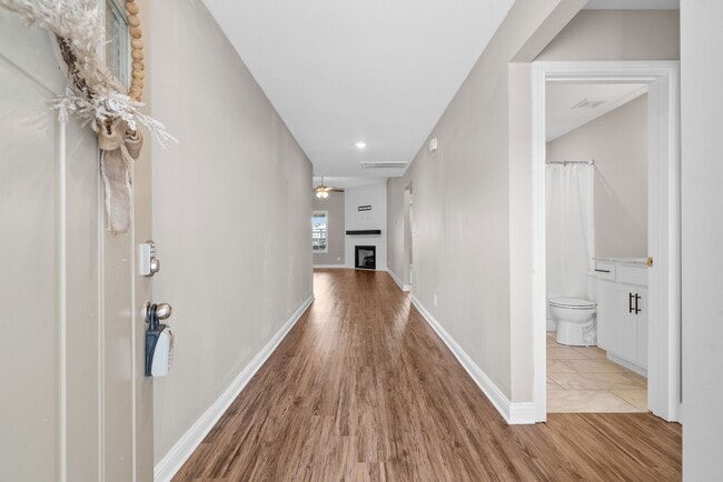 Building Photo - 1398 Citadel Dr