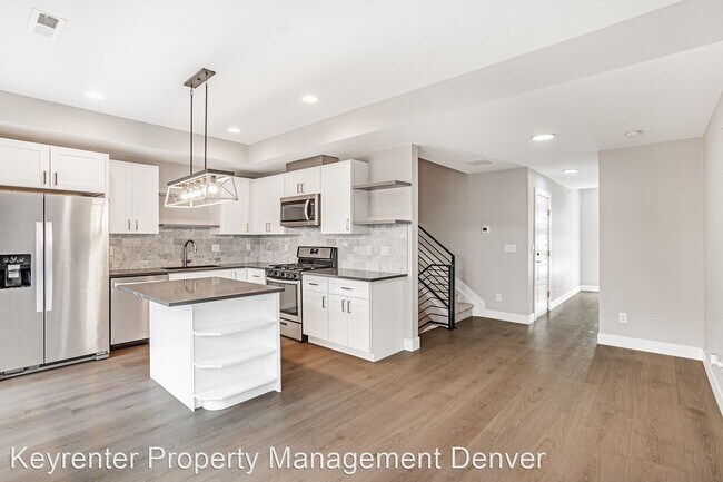 Foto del edificio - 3 br, 3.5 bath House - 2881 W Parkside Pl