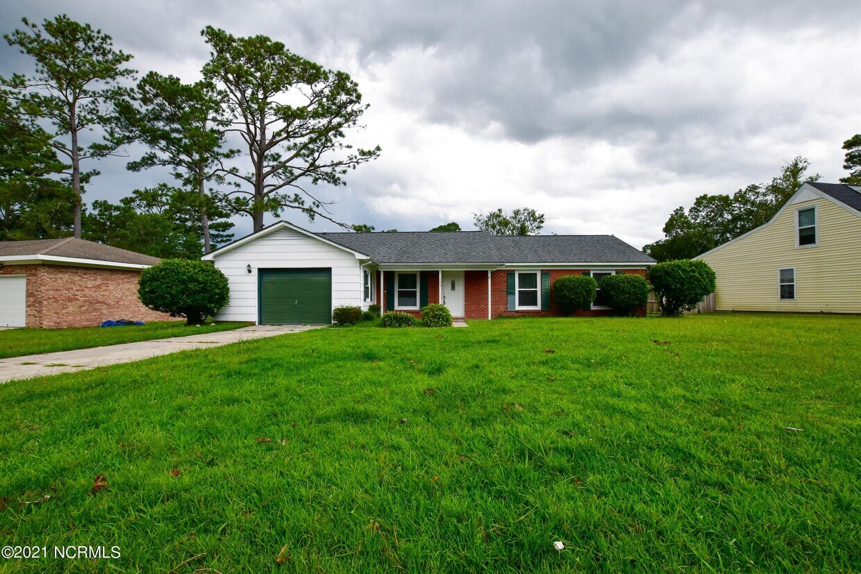 Primary Photo - 709 Brynn Marr Rd