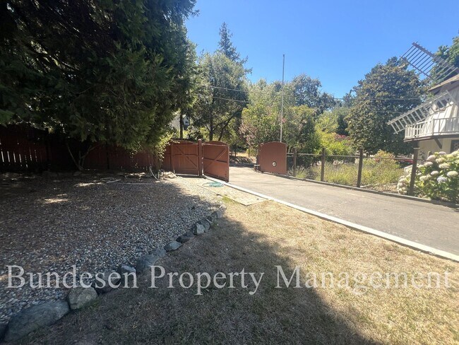 Building Photo - 6030 Fredricks Rd
