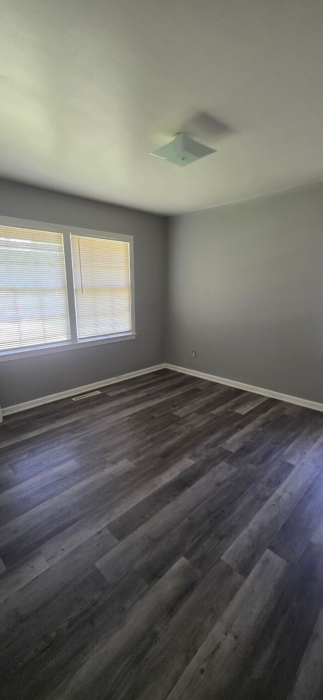 Building Photo - Welcome to 10002_BELMONT, a charming 3-bed...