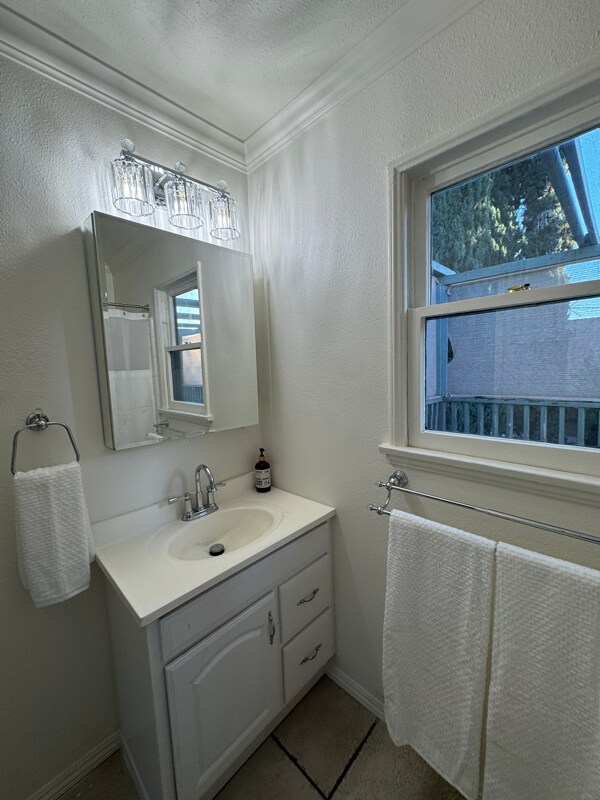 Foto del edificio - 1706 W Commonwealth Ave