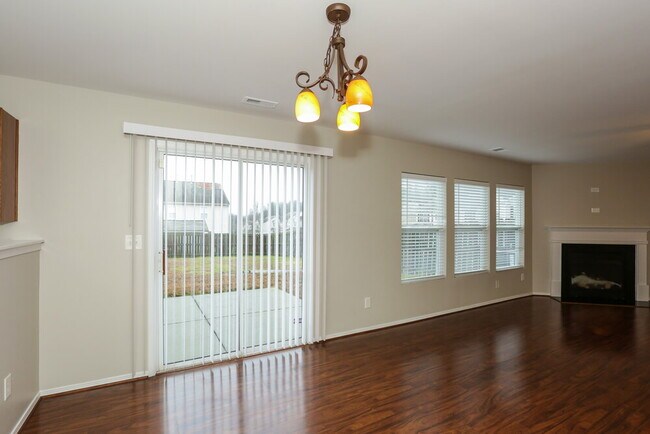 Foto del edificio - 9727 Hollystone Ln
