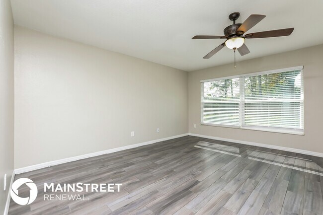 Foto del edificio - 109 N Alderwood St