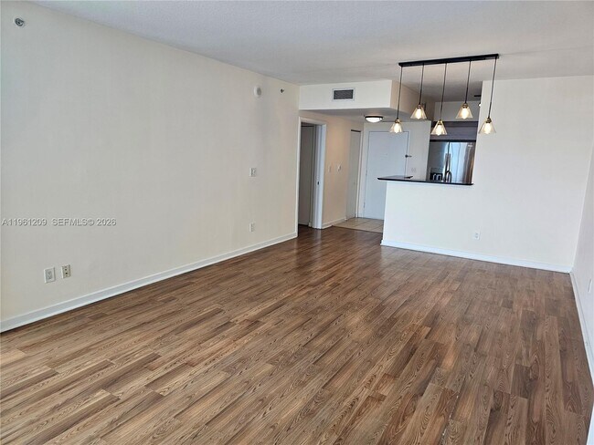 Building Photo - 325 S Biscayne Blvd