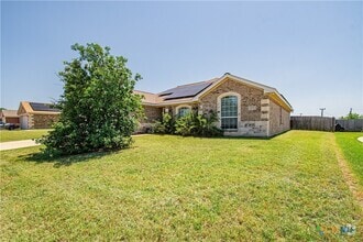 Building Photo - 1108 Copper Creek Dr