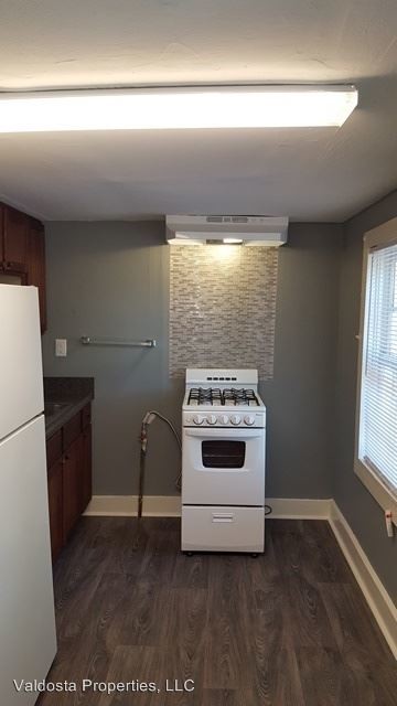 Primary Photo - 1 br, 1 bath House - 401 E. Alden Avenue