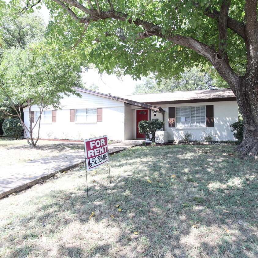 Foto principal - 3629 Venice Dr