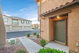 Building Photo - 6255 W Arby Ave