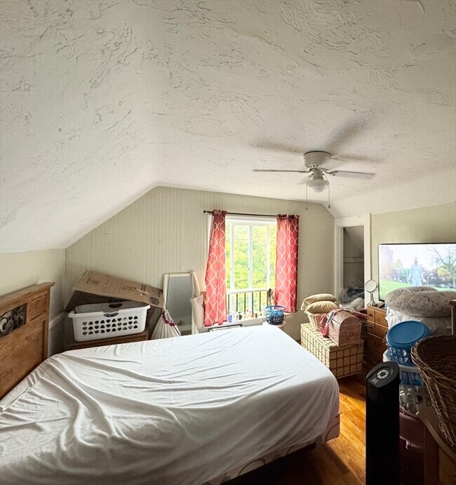 Foto del edificio - 198 Reed St