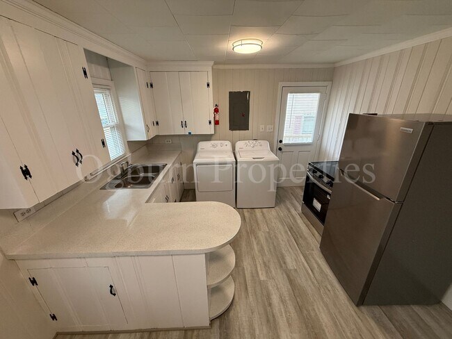 Foto del edificio - 1923 Dacian St