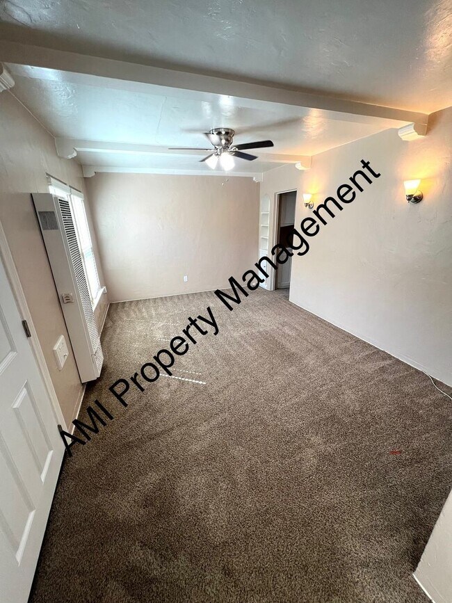 Foto del edificio - Cottage with Garage and $500 off First Mon...