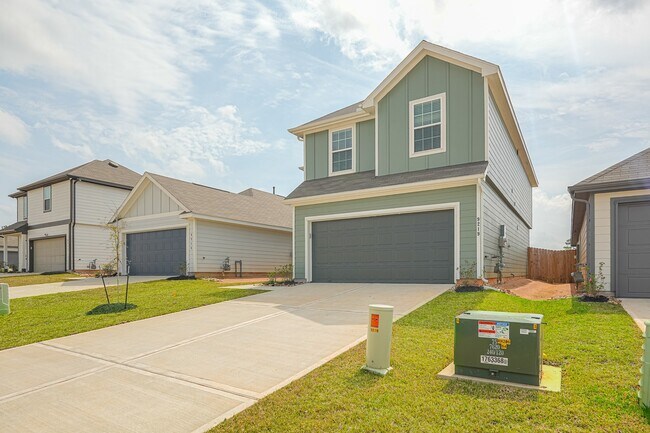 Building Photo - 9219 Grace Rdg Dr