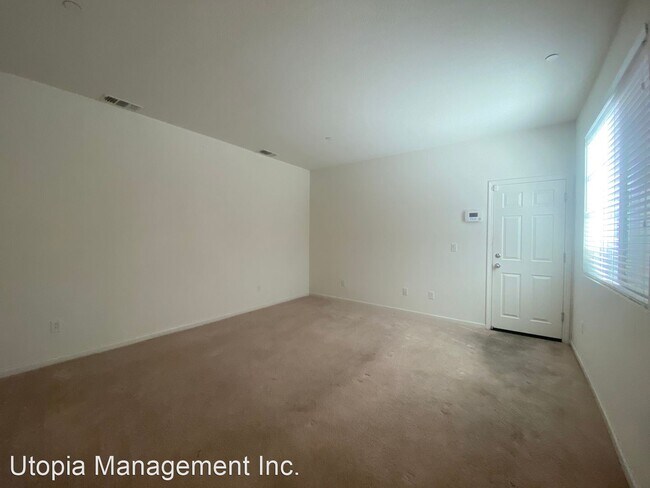 Foto del edificio - 3 br, 2.5 bath House - 2539 Judith Resnik Ave