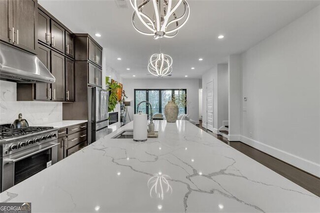 Foto del edificio - 1107 Briar Cove Cir
