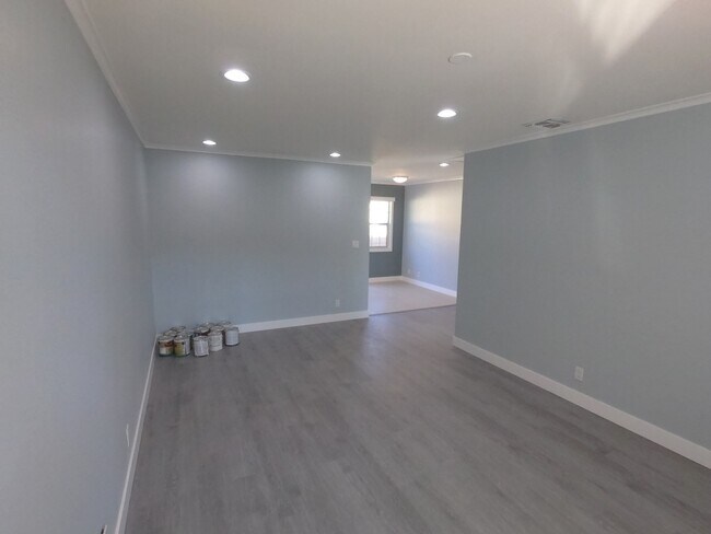 Foto del edificio - 2551 N Lincoln St