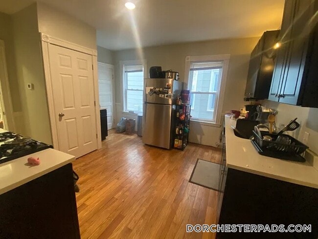 Foto del edificio - 10 Taft St