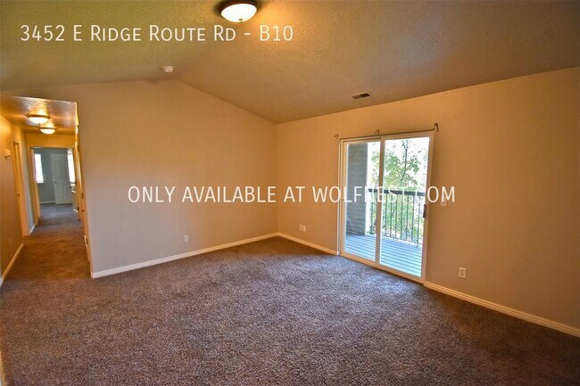 Foto del edificio - Breathtaking 3 Bed Eagle Mountain Condo! N...