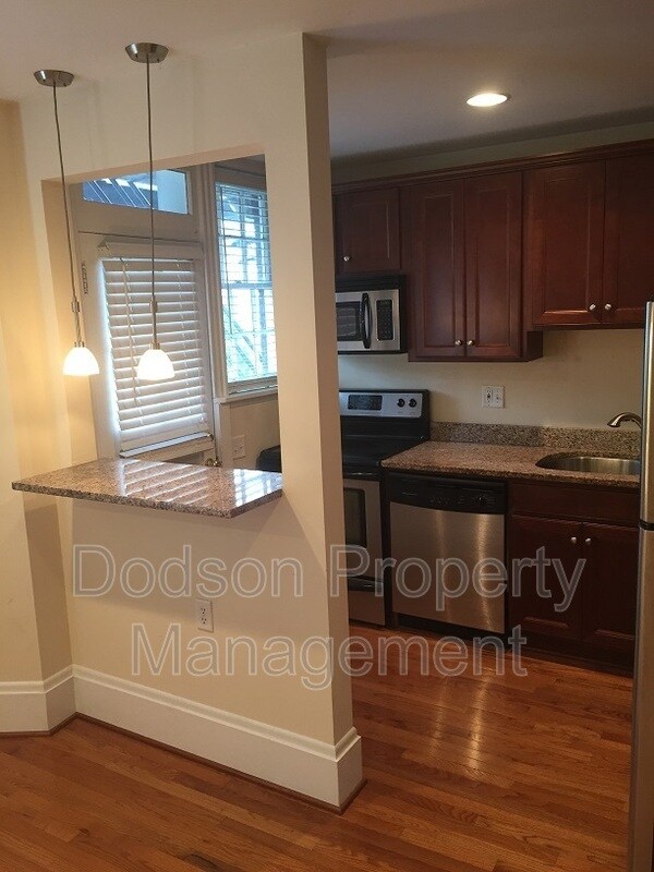 Foto del edificio - 3020 Patterson Ave