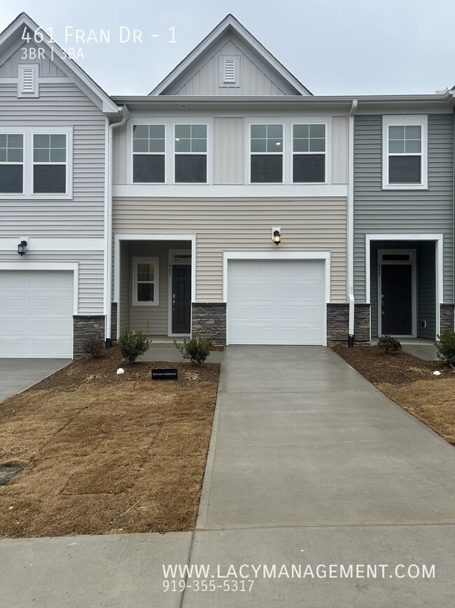 Building Photo - 461 Fran Dr