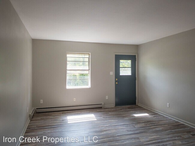 Foto del edificio - 2 br, 2 bath House - 14 N. College Street