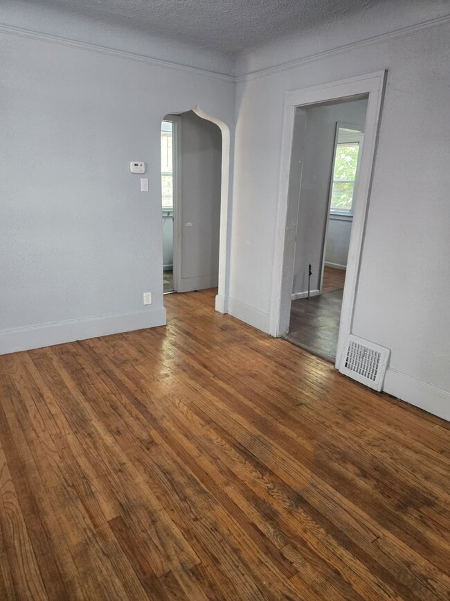 Foto del edificio - 15909 Woodingham Dr