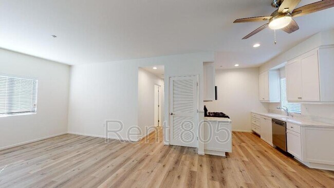 Building Photo - 4830 Terrace Ave