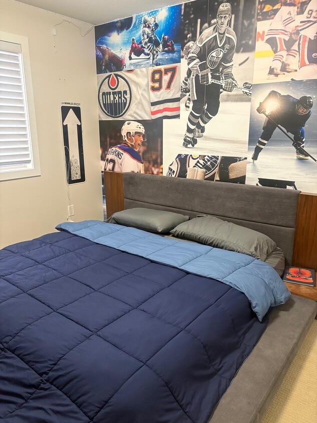 Building Photo - 7609 May Gate NW