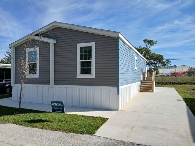 Foto del edificio - 3035 66th Ave N