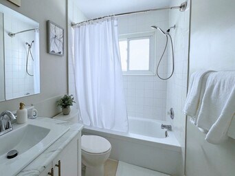 Photo du bâtiment - Hugo Place