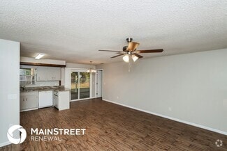 Building Photo - 461 Truvall St SW