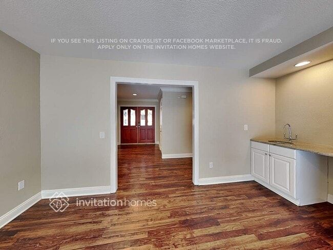 Foto del edificio - 1260 Nicola Dr