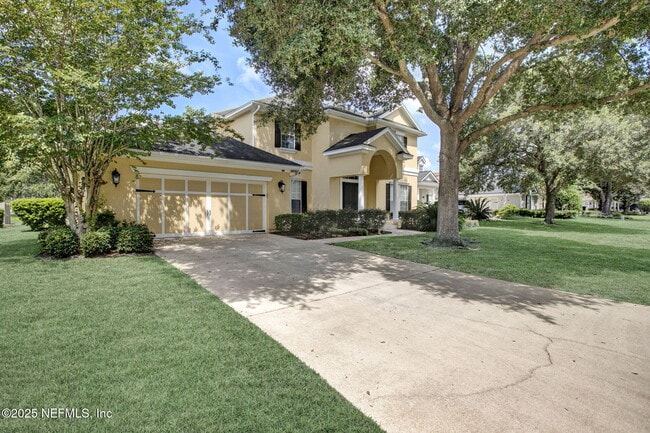 Building Photo - 1761 Highland View Dr